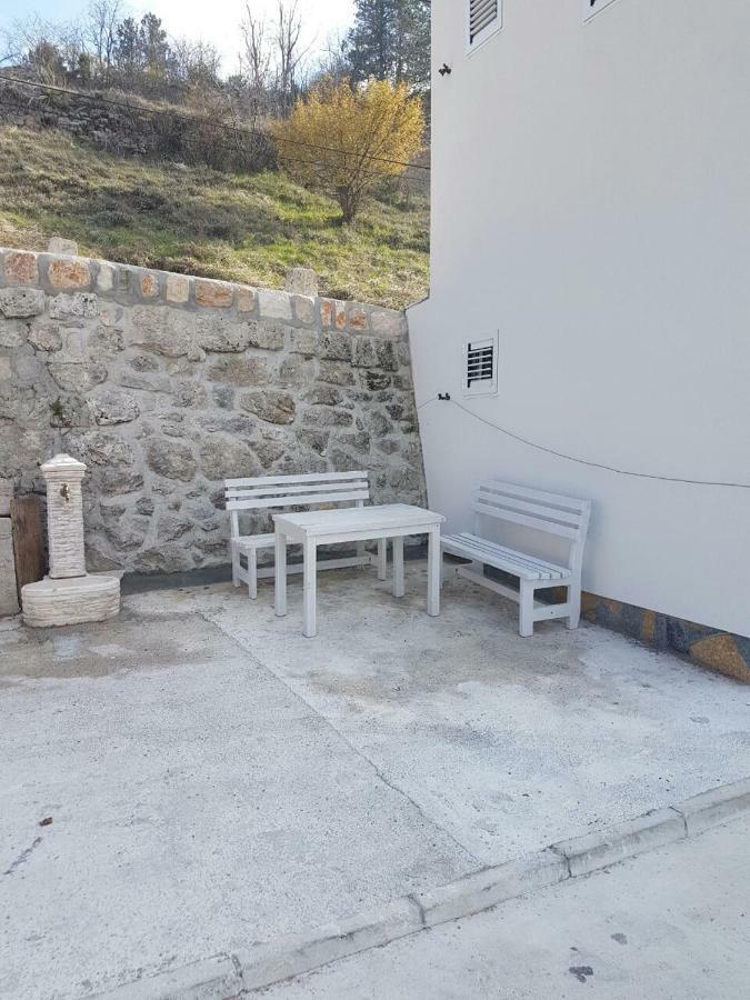 Porto Njegusi A2 Leilighet Cetinje Eksteriør bilde